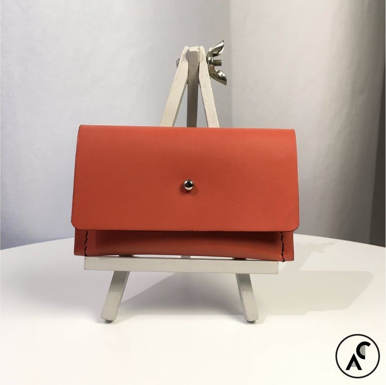 Feng Shui lucky wallets: your magnet for prosperity and wealth